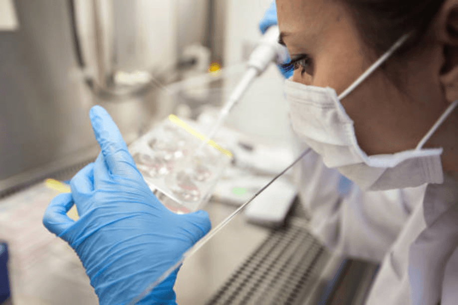 Behind the Lab Doors: How ICSI and Assisted Hatching Improve Fertility Outcomes
